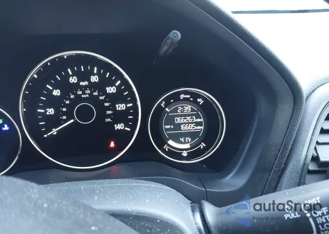 2018 Honda Hr-V Lx z USA, uszkodzony, nr VIN 3CZRU6H37JM713788